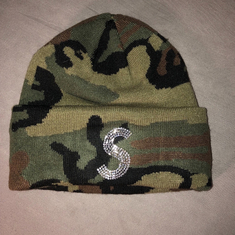 Supreme x Swarovski New Era Logo Beanie